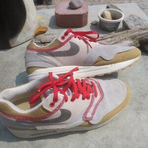 Nike Air Max 1 "Inside Out" - Size 10.5 Men's.